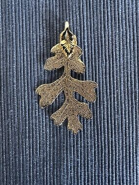 Pendant gold dipped oak leaf vintage estate sale find